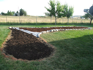 Idaho Small Goat Garden: Island Flower Bed