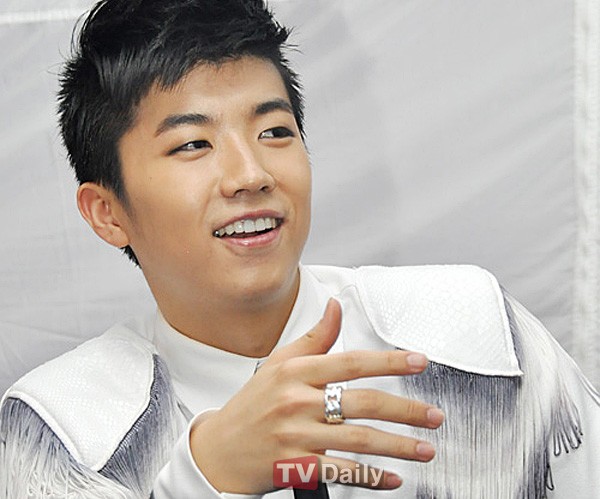[20090622_2pmfansign_10.jpg]