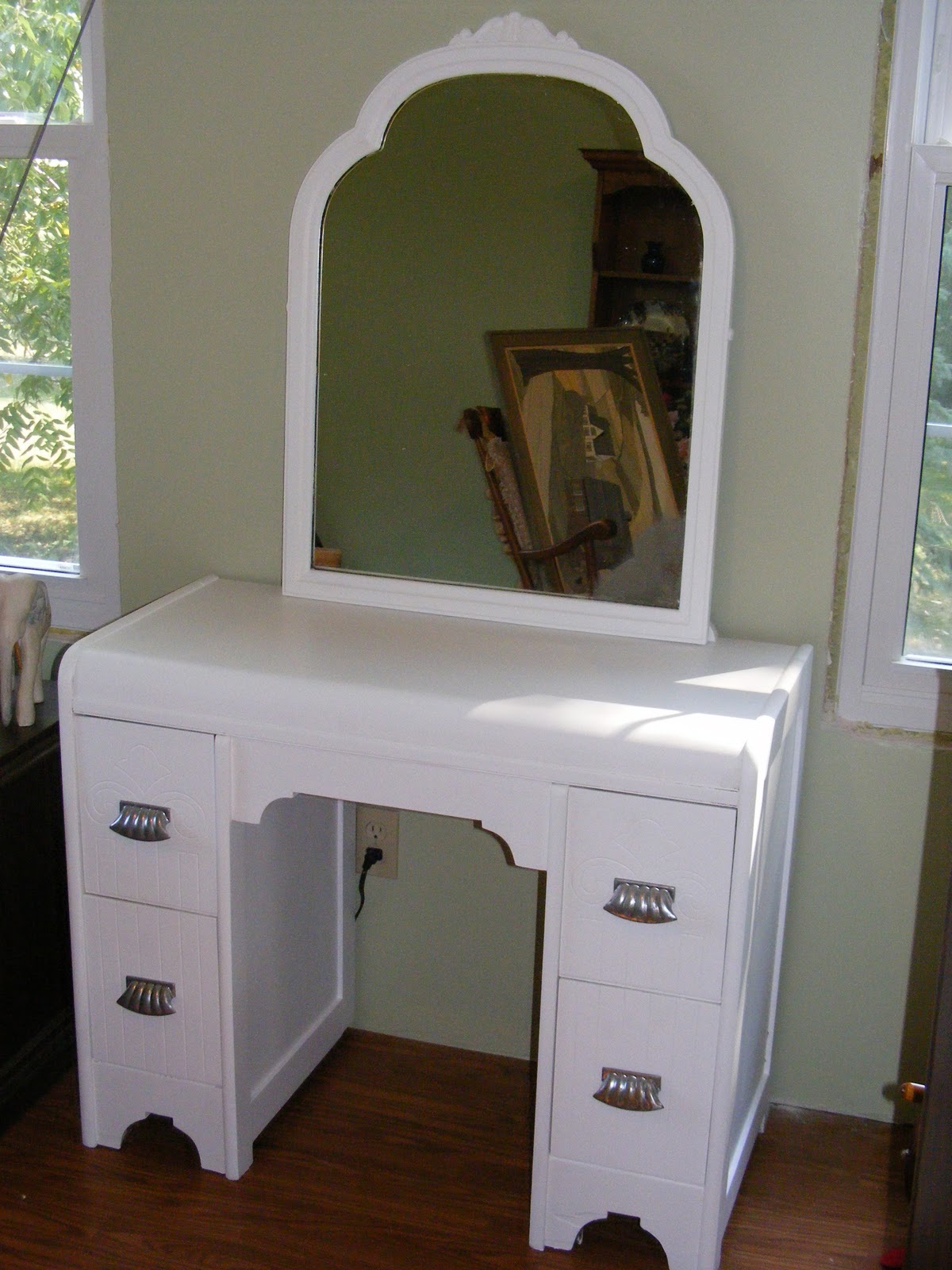 Do It Yourself Vanity