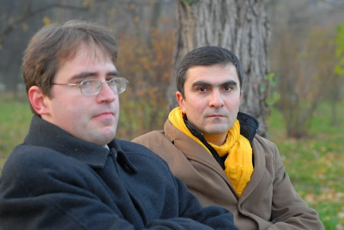 Din arhiva personala, dupa lansarea vol. "ENERVARI" in cadrul Targului Gaudeamus, noiembrie, 2007