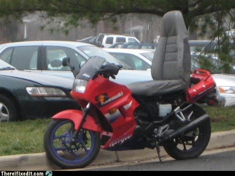[car-seat-on-motorcycle.jpg]