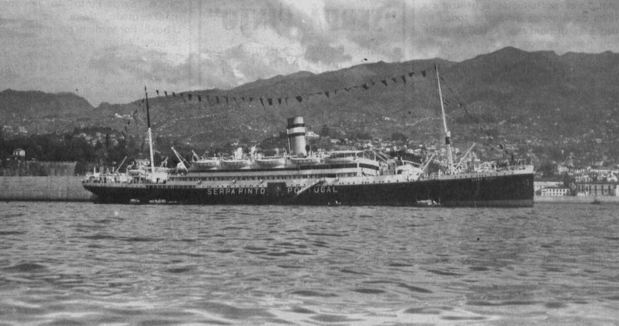 [SERPA+PINTO,+Funchal,+40s.jpg]