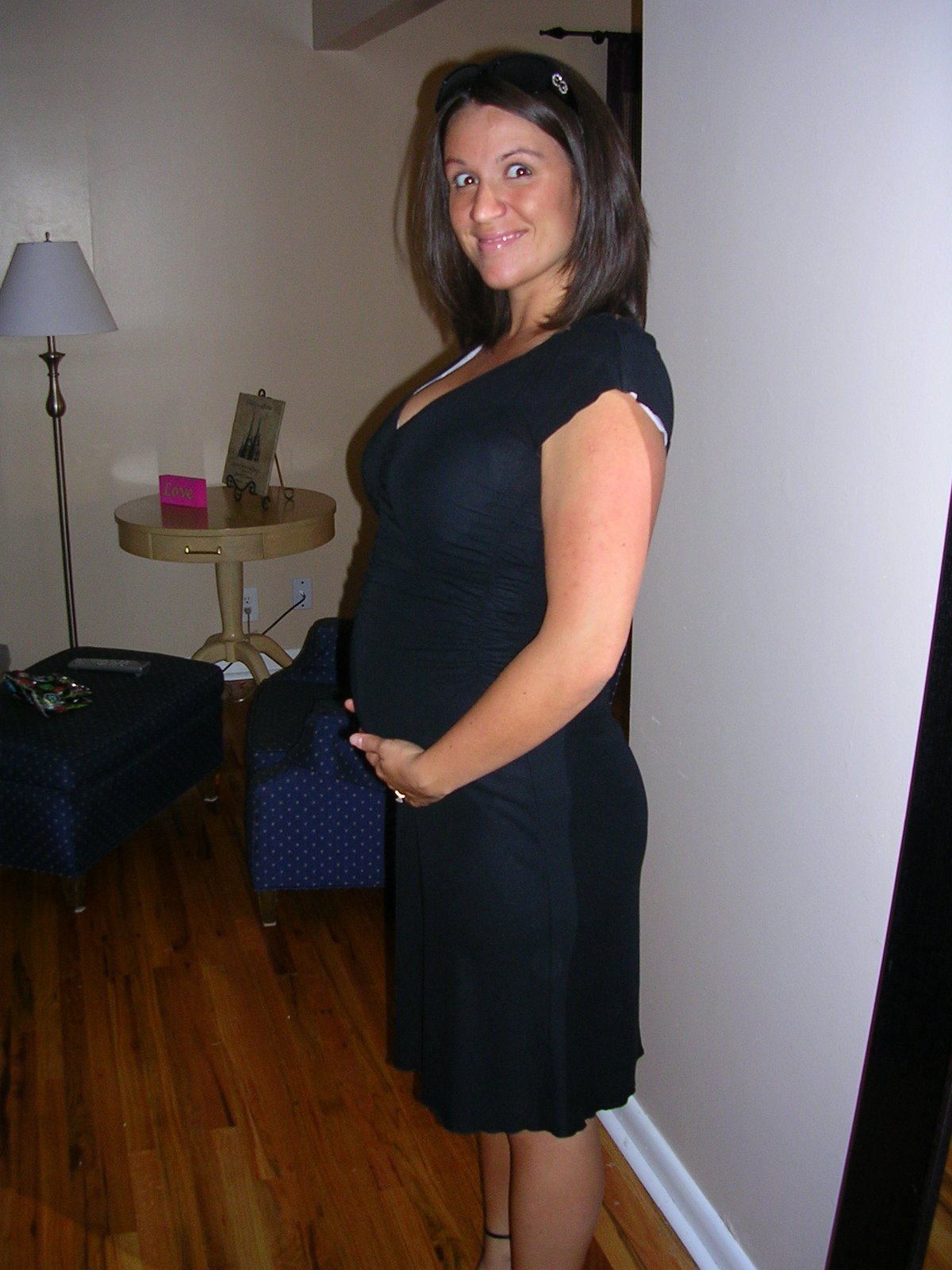 [belly+10-06-08.JPG]