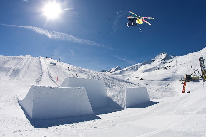 [_U8U3797_Pascal+Landert+Photography.jpg]