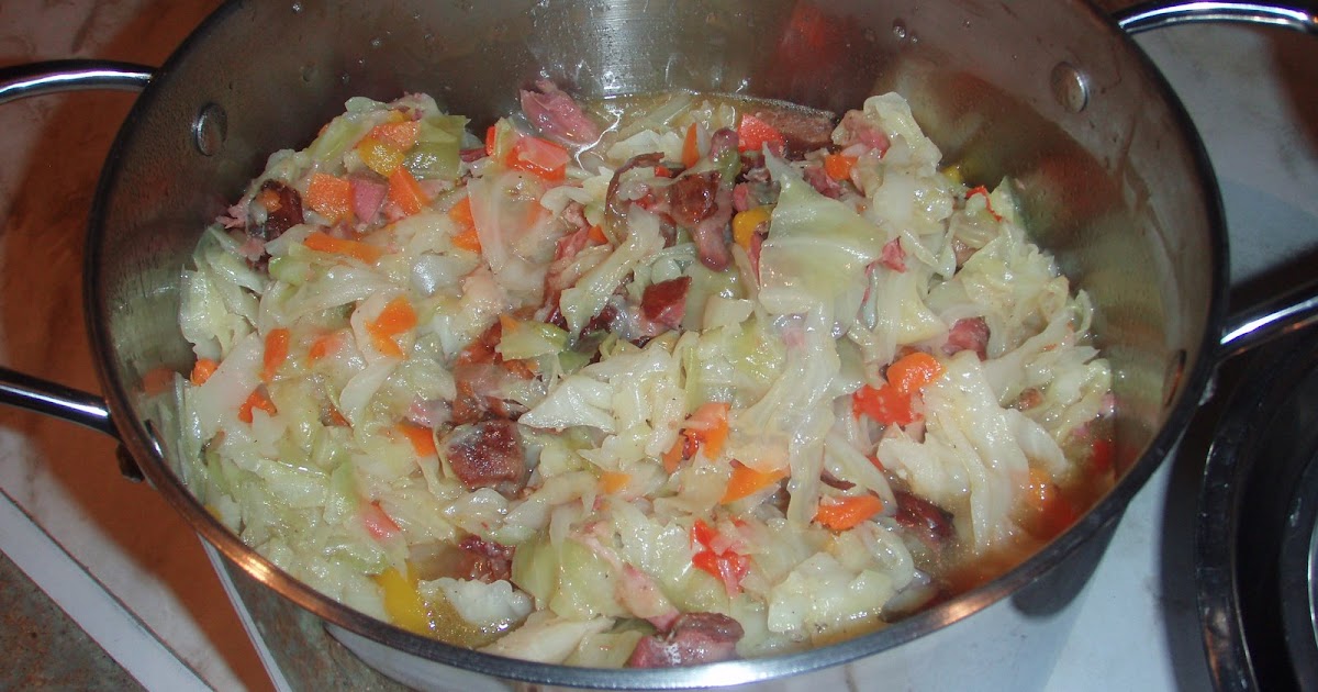What's Cookin'? Cabbage with Smoked Turkey