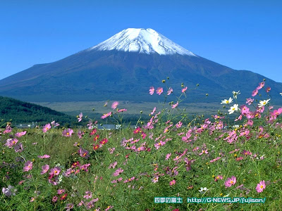 10 Gunung Paling Berbahaya Untuk Didaki Mt+Fuji+Oct
