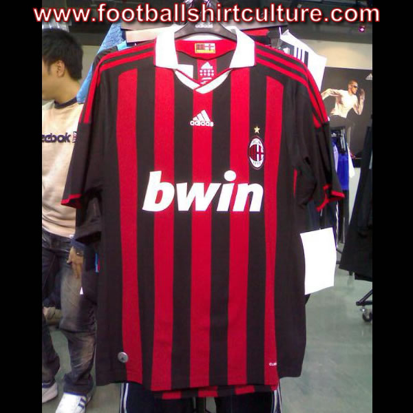 [ac-milan-09-10-adidas-football-shirt.jpg]