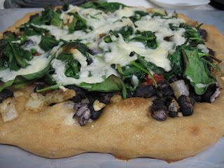 Mexican black bean and spinach pizza with whole wheat dough, adapted from Culinary in the Desert