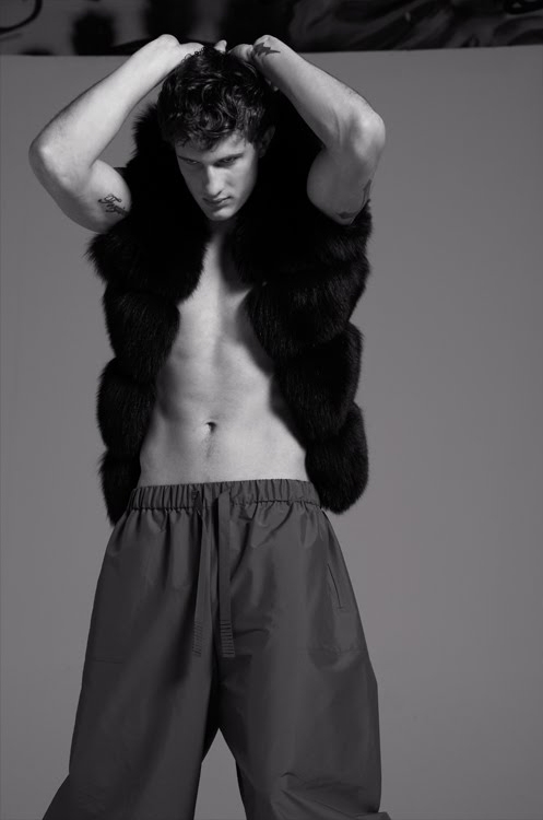 [Colby+Jamar+by+Giorgio+Codazzi+09.jpg]