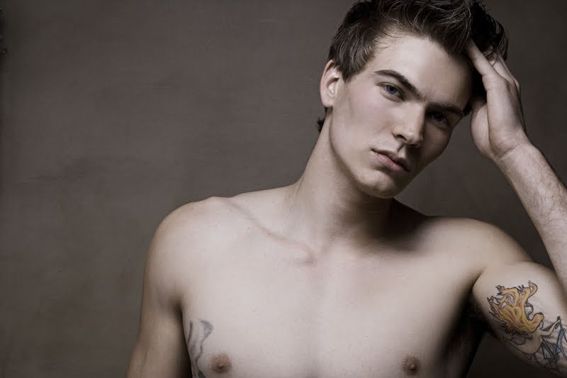 [Tanner+Sarff+by+Rick+Day+01.jpg]