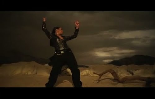 [Sade+-+Soldier+of+Love+08.jpg]