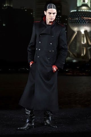 [CHANEL+Pre-Fall+2010++Paris-Shanghai+09.jpg]