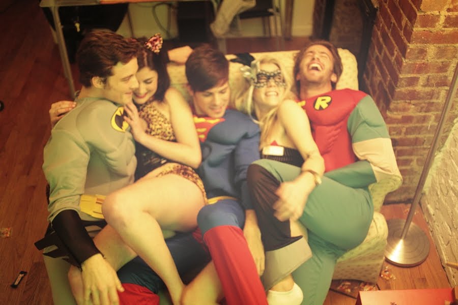 [HAPPY+HALLOWE'EN!+-+DANIEL+VAN+FLYMEN+01.jpg]