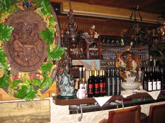 [Rhine+-+Restaurant.jpg]