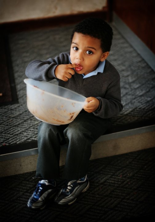 [0803_9659+low+res.jpg]