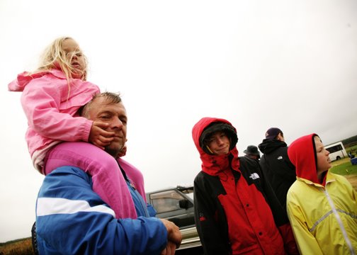 [0808_4906+low+res.jpg]