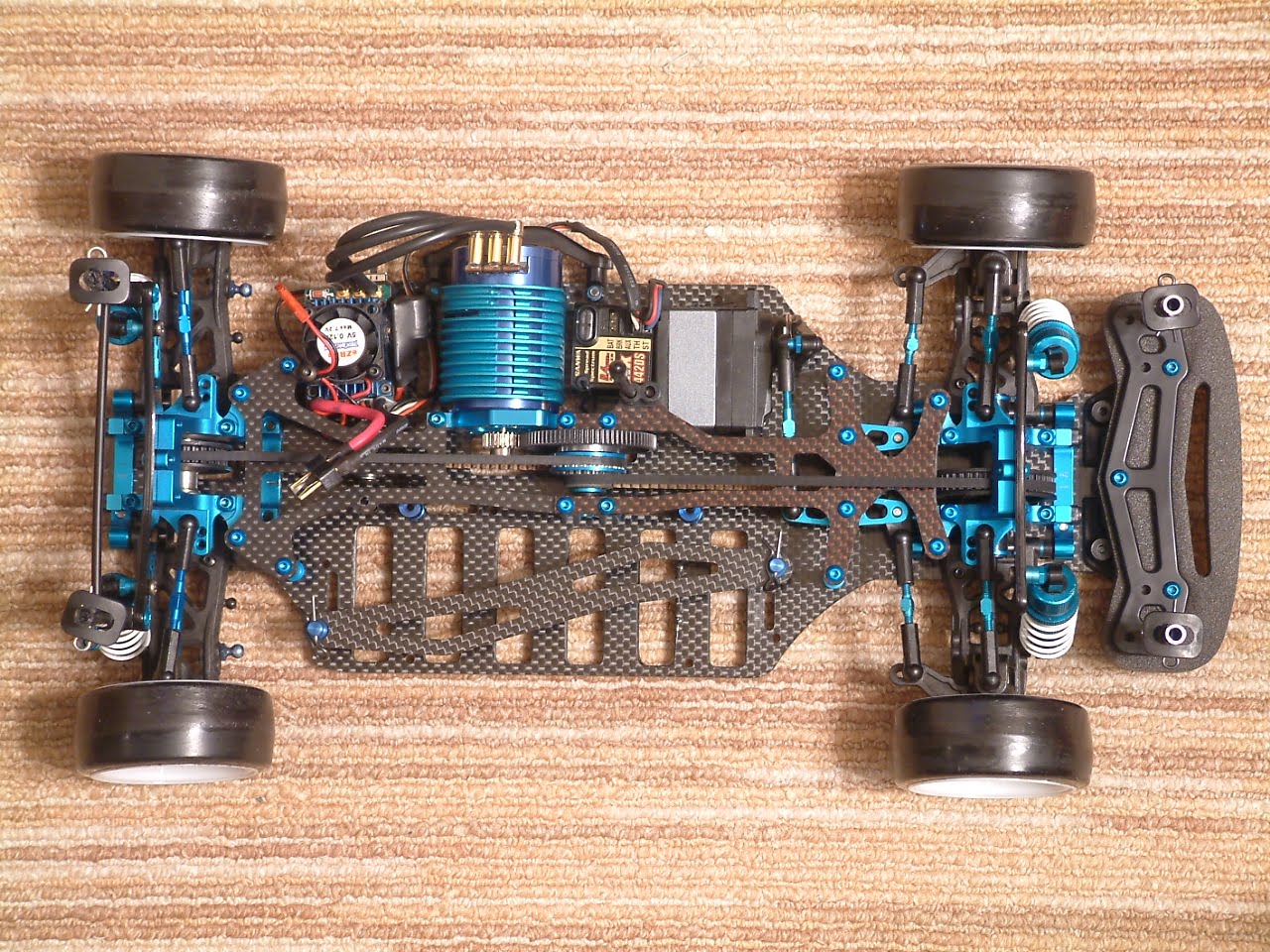 タミヤ TA05 TNレーシング コンバ Amazon | タミヤ TA05 MINI TNレーシング Mシャーシ ボディ オプション