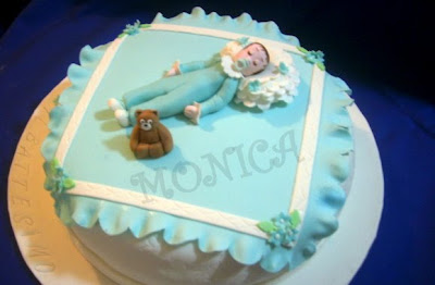 Monica torte e dolci decorati: Torta Battesimo bimbo