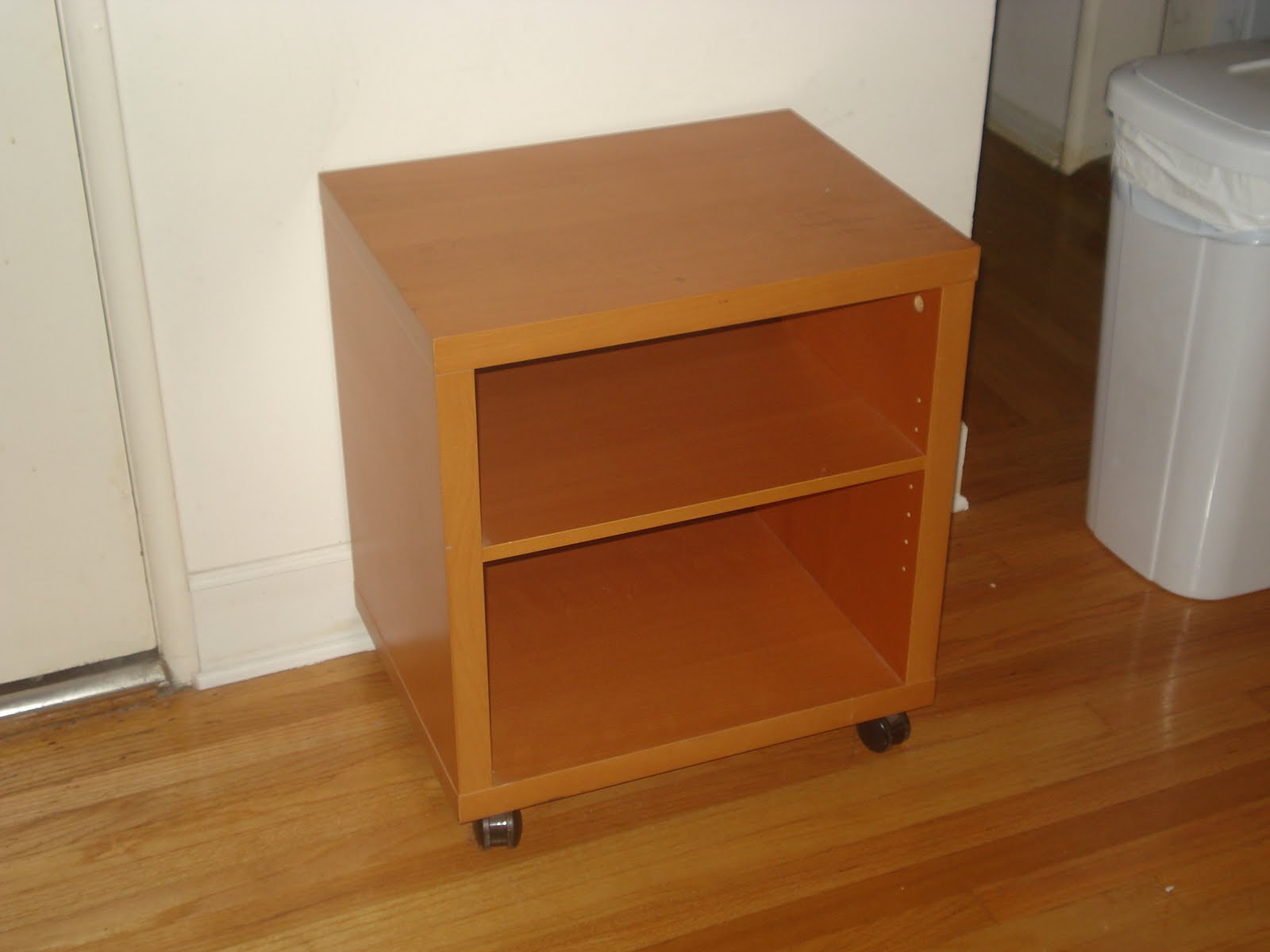 Craig's Garage Sale Rolling End Table