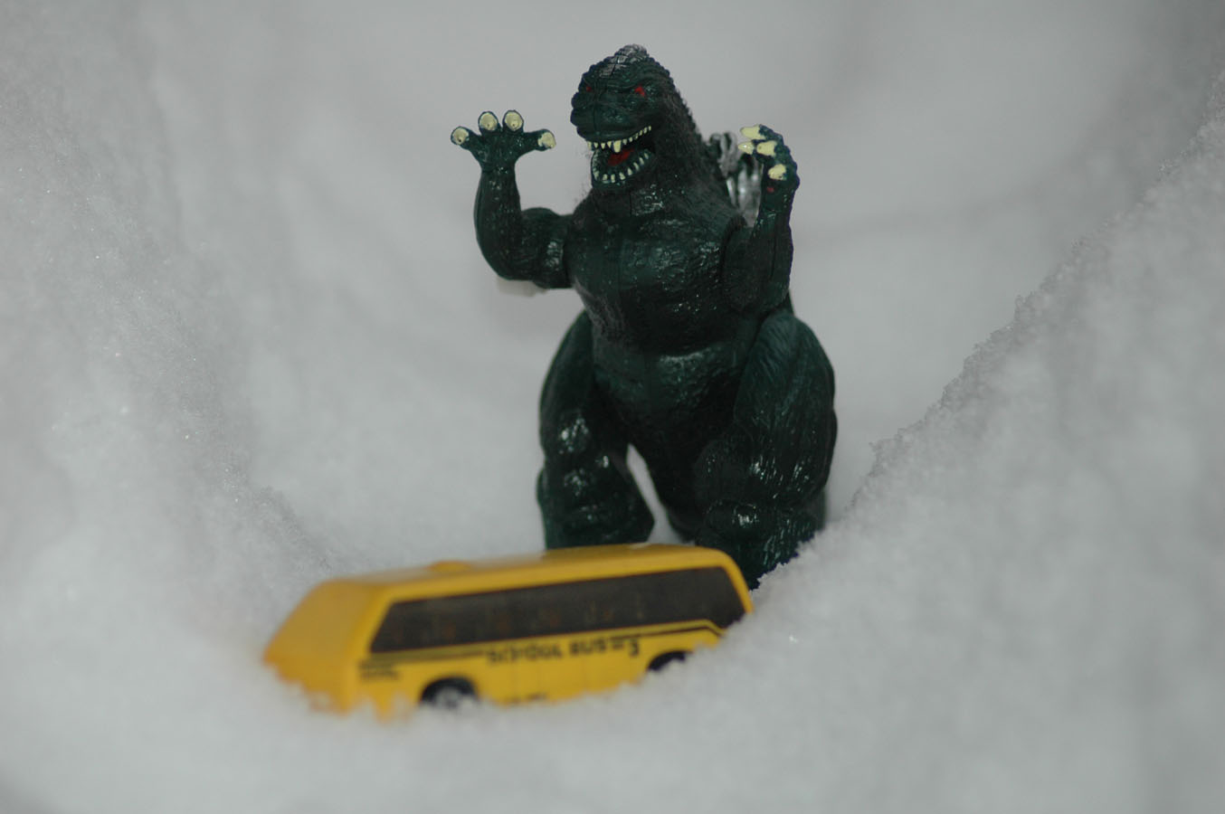 [monster+winter+22810.jpg]