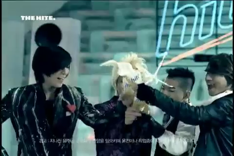 [vlcsnap-2009-12-14-12h55m12s108.png]