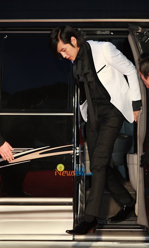 [jang+gun+seuk.jpg]