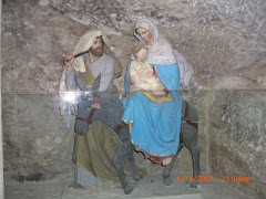 JESUS, MARY AND JOSEPH IN BETHLEHEM