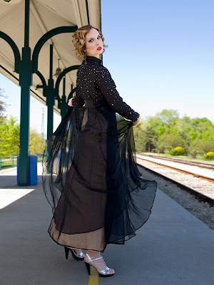 via People.com and FashionWrapU...