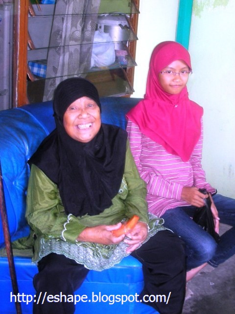 [lebaran+concat+03.JPG]