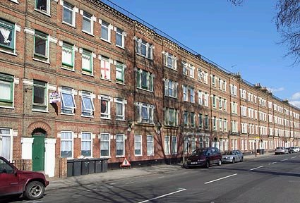 [tenements.bmp]