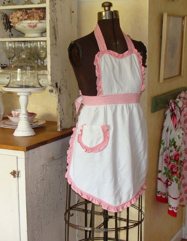 The Decorating Diaries Aprons, Aprons, and More Aprons