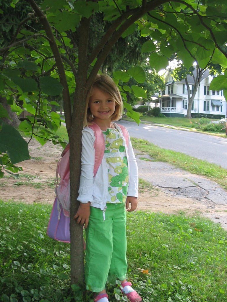 [1st+day+of+preschool+caroline.JPG]