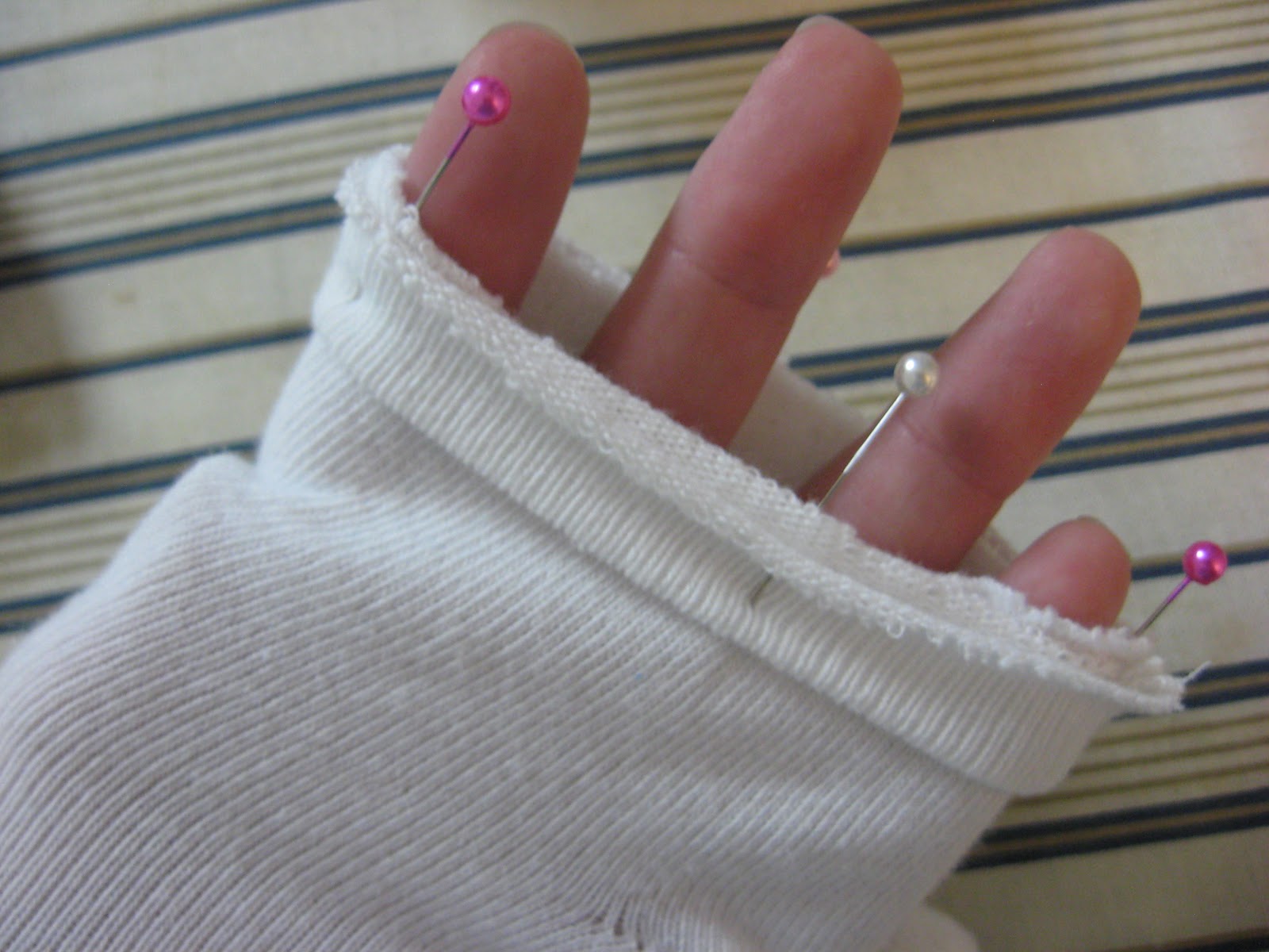 Craft with Confidence Socks to Arm Warmers