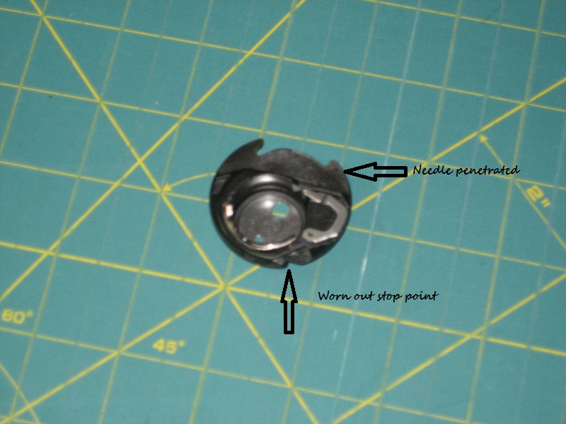 L' FAIR QUILTS Janome 6500, Bobbin Case