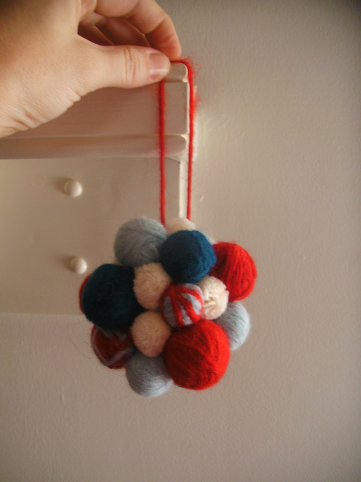 Sew Homegrown Handmade ornament tutorial and GIVEAWAY WINNER!!