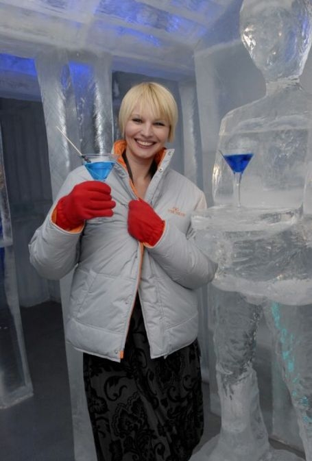 [simonecx9in0vx7.jpg]