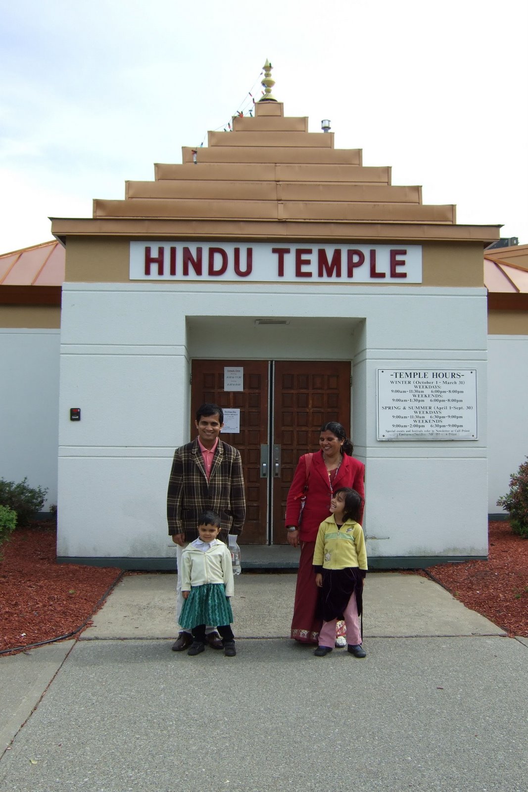 [2009_0517AlbanyTemple0016.JPG]