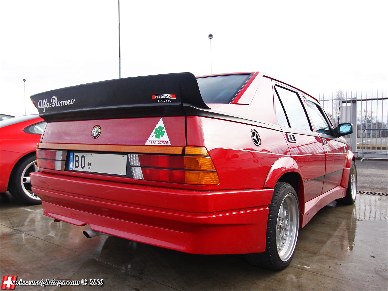 Alfa+Romeo+75+Evoluzione+005.jpg