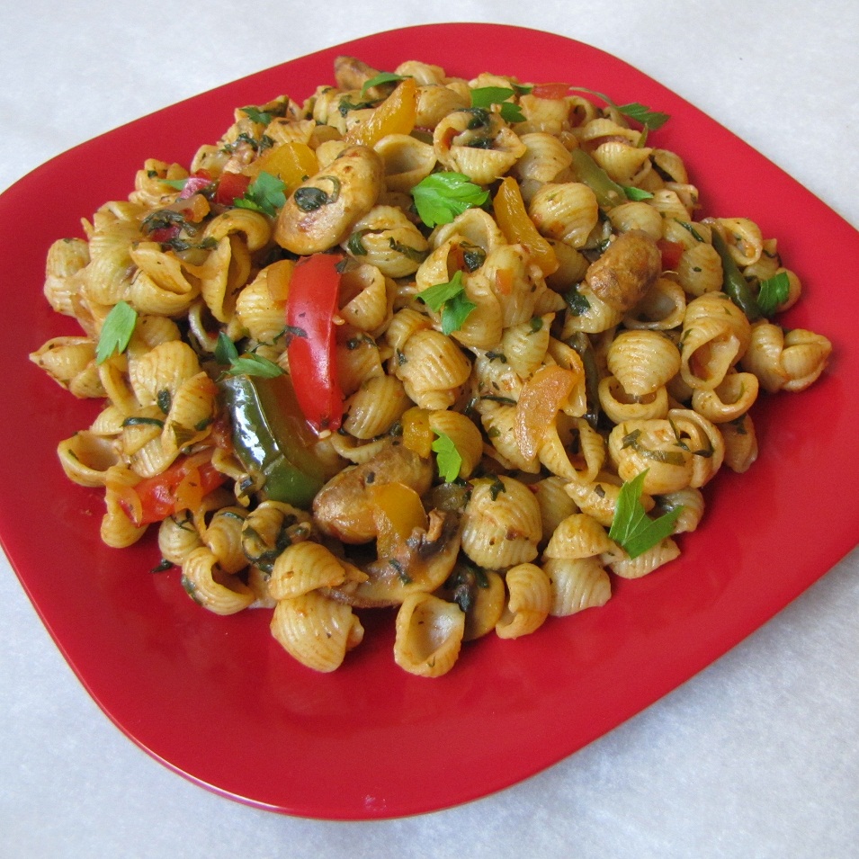 Super Yummy Recipes: Mini Shell Pasta With Tomato Basil Sauce