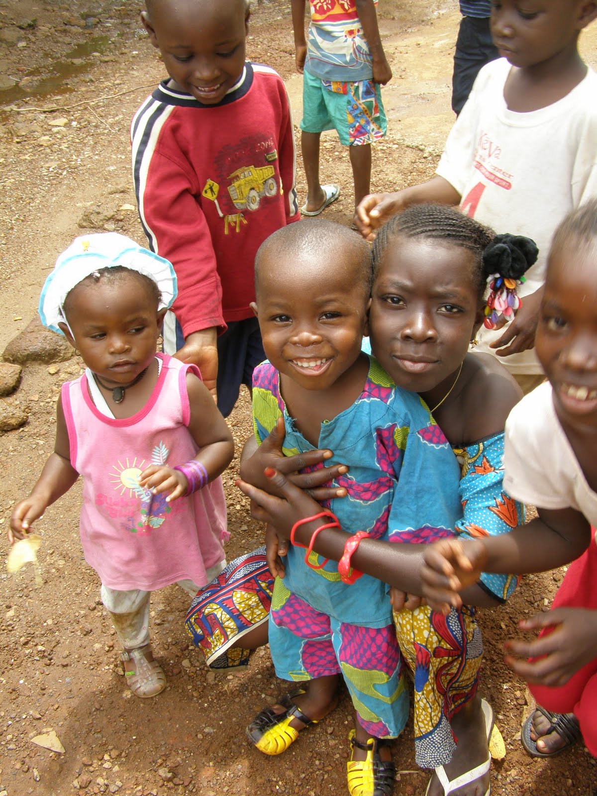 [270+25-09-2009+Conakry+(Nongo).JPG]