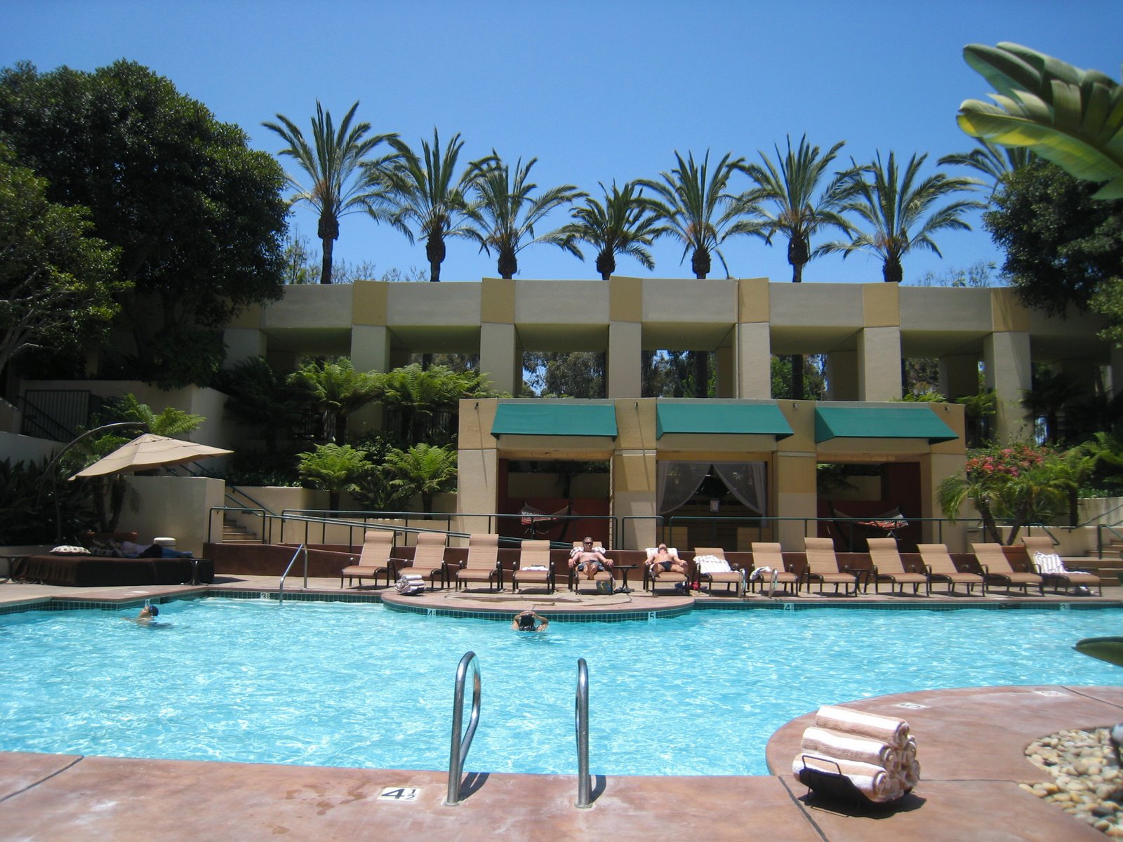 [our+pool.jpg]