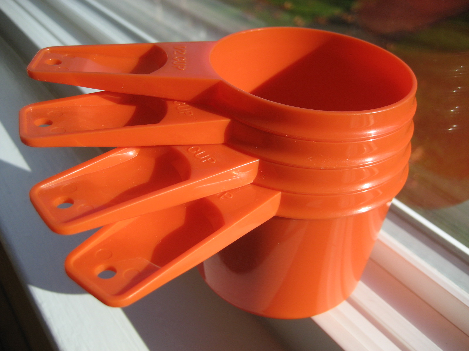 Vintage Tupperware Measuring Spoons, Orange Tupperware Complete