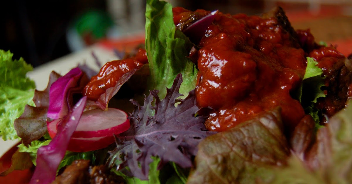 The Spice Island Sweet and Tangy Sun Dried Tomato Salad Dressing