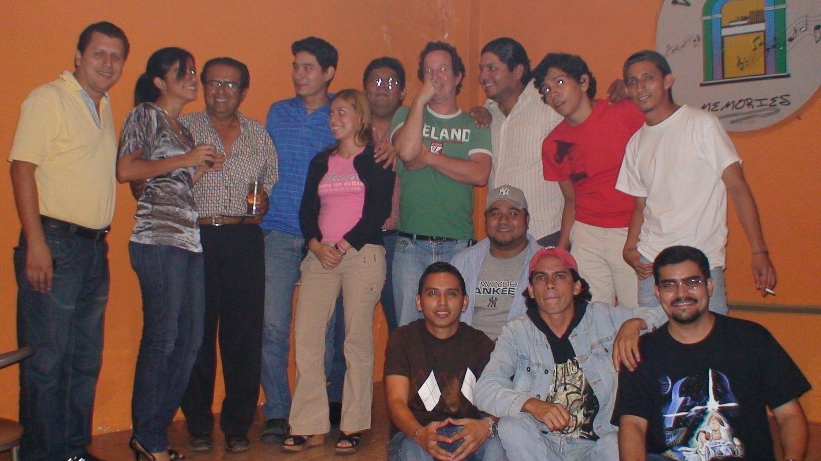 [todo+el+personal.JPG]