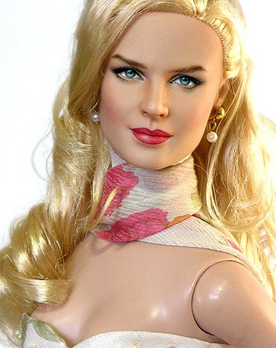 [Nicole+kidman-DOLL.jpg]