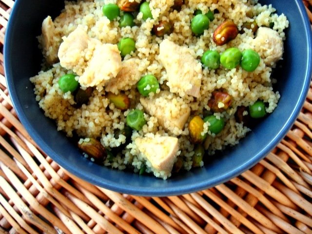 [cuscuz_frang_caril.JPG]