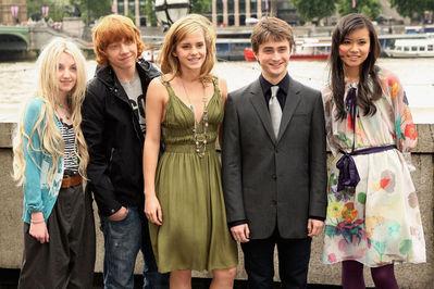 [harry+5+london.JPG]