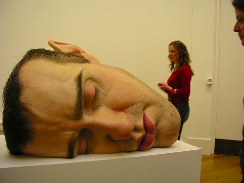 [face+sculpture.jpg]