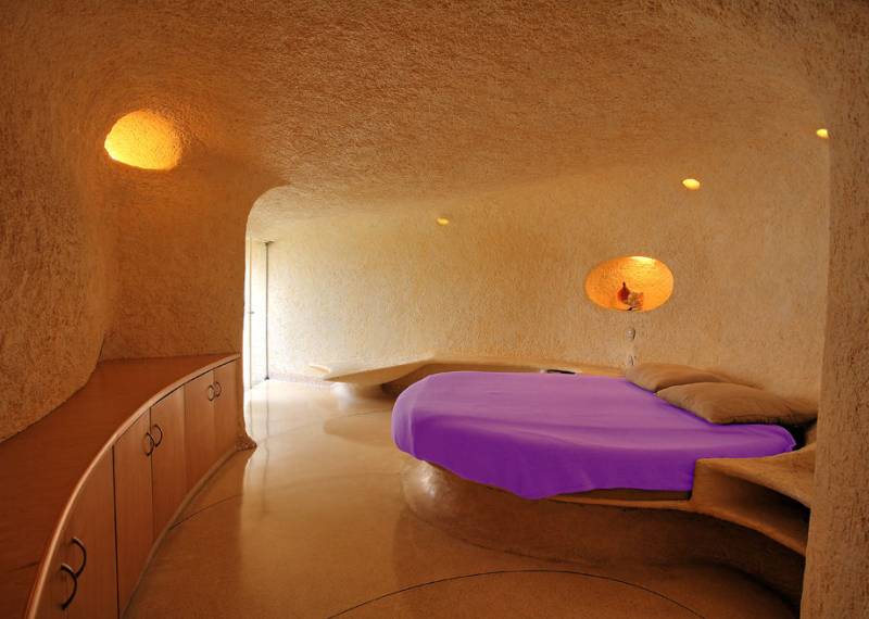 [sachin-tendulkars-shell-house-bedroom.jpg]