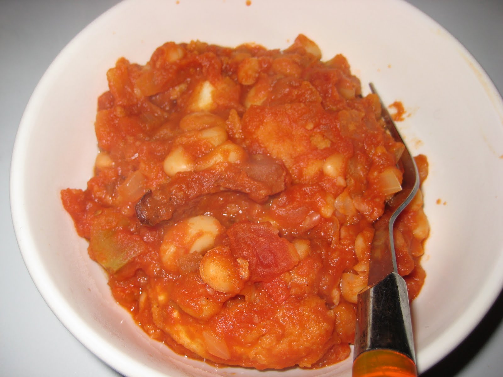 Lemon and Cheese Baked Beans with Chicken Nuggets